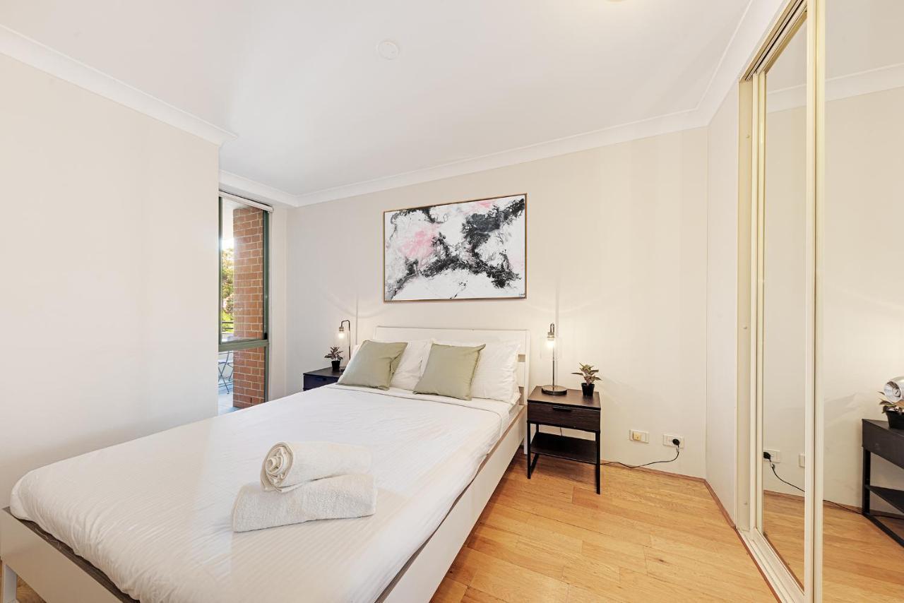 Spacious & Cosy 2 Bedroom Apartment In Darling Harbour Sydney Luaran gambar